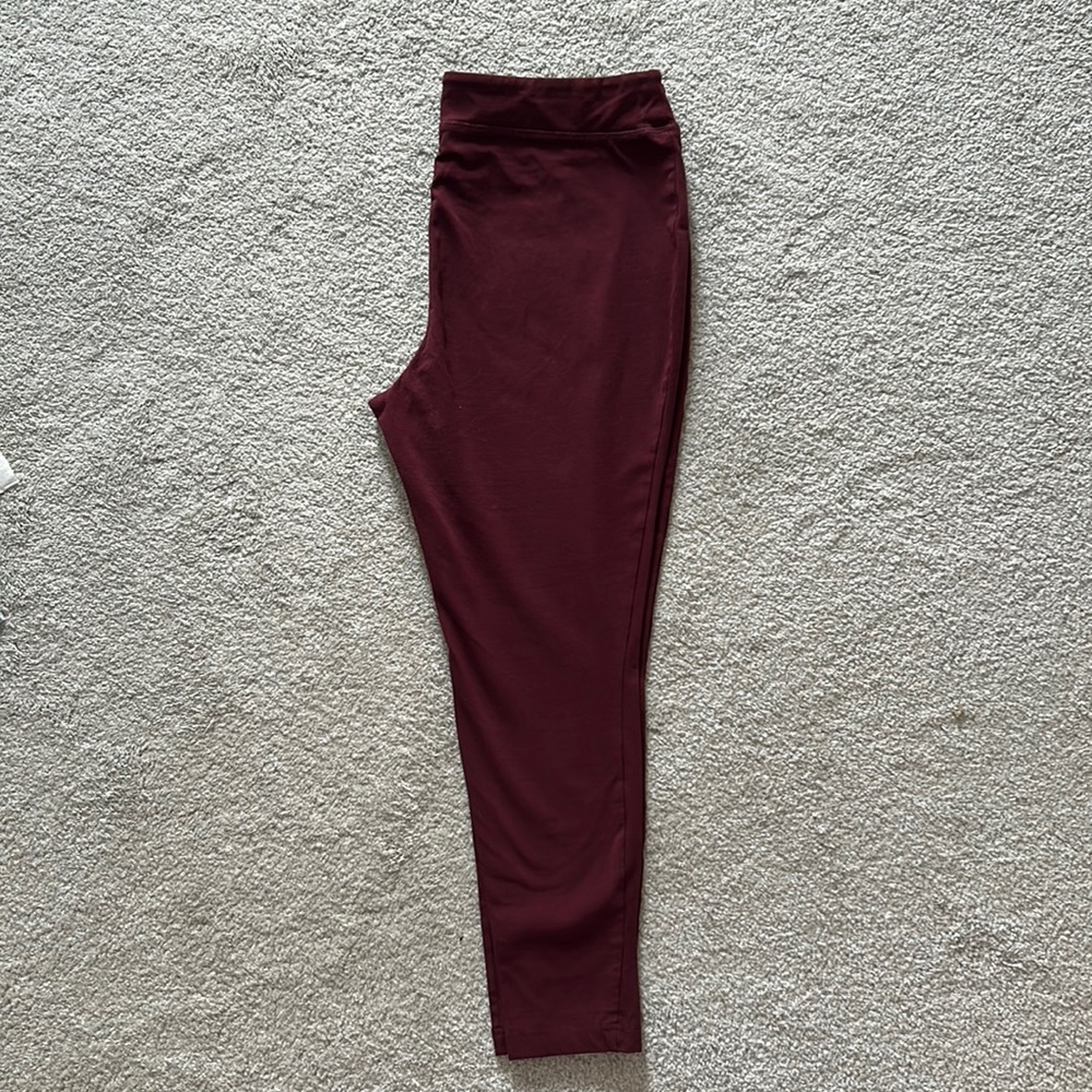 Croft and Barrow Maroon Leggings